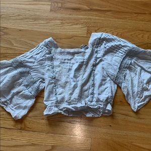 American eagle flowy top !!